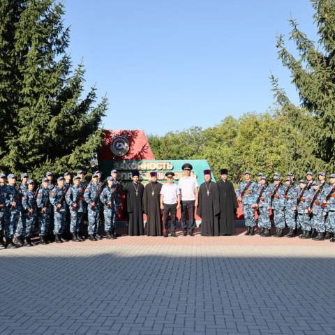 СТАЛИ СОТРУДНИКАМИ МИЛИЦИИ